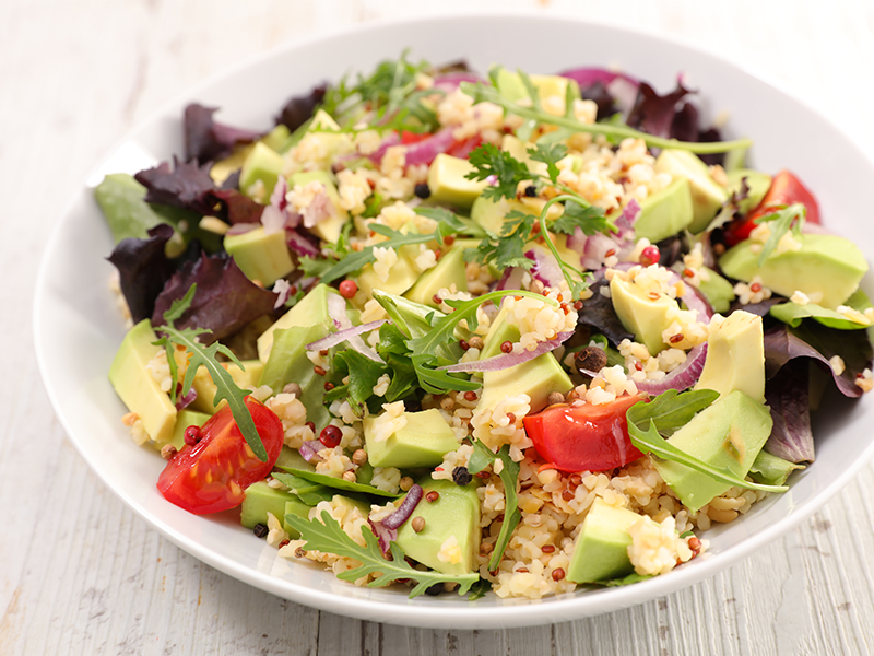 Salada de Quinoa com Abacate e Limão