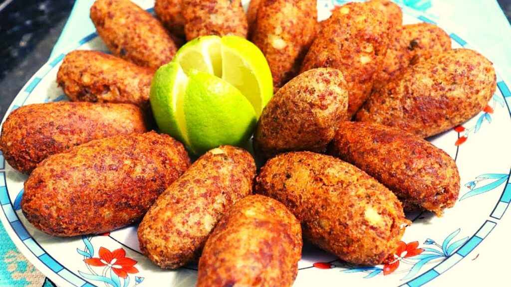 Bolinhos de Batata Recheados com Carne Moída: Sabor e Conforto em Cada Mordida