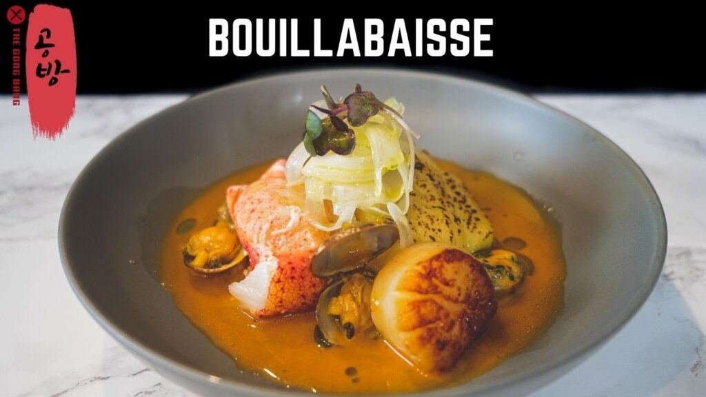 Bouillabaisse: A Saborosa Sopa de Peixe e Frutos do Mar da Culinária Francesa