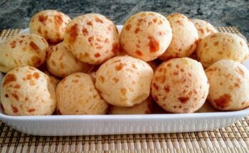 Pão de Queijo Tradicional Mineiro